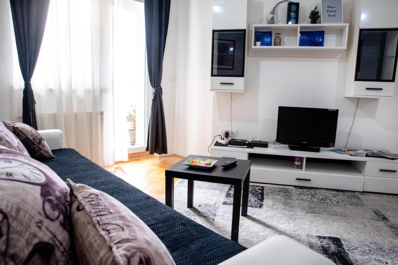 Apartman Black Star Διαμέρισμα Νόβι Σαντ Εξωτερικό φωτογραφία